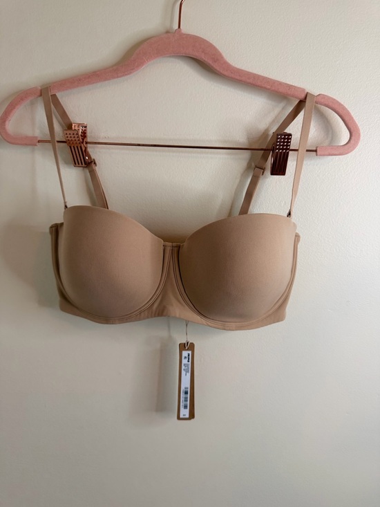SKIMS Other - SKIMS Beige Strapless Bra